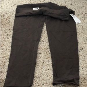 Old navy leggings brown